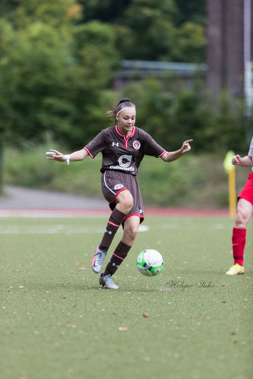 Bild 112 - wBJ Walddoerfer - St. Pauli : Ergebnis: 6:0